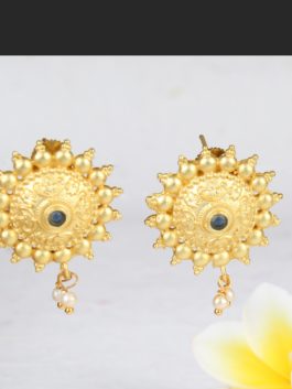 Matte Gold Stud Earrings With Pearl Beads