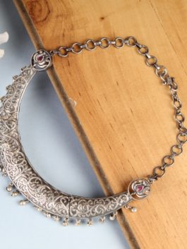 Silver Tone Handcrafted Necklace With ghoonghroo