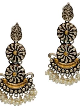 DUAL TONE  EARRINGS WITH PEARLS
