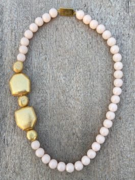 PINK VINTAGE  GOLD HANDCRAFTED BEADED NECKLACE