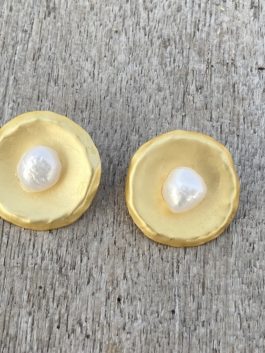 Gold Tone  Pearl Stud Earrings