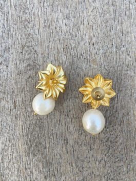 Gold Tone  Floral Stud Pearl Earring